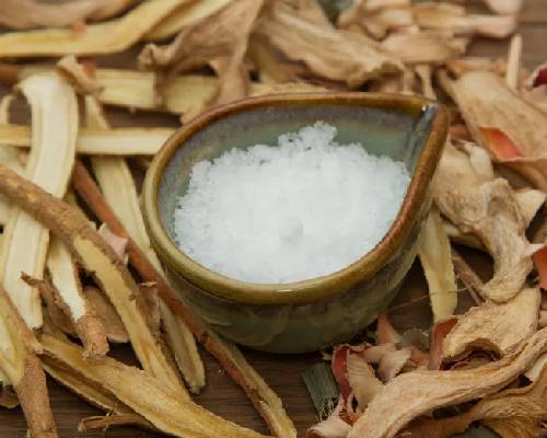 Camphor In Fort Worth