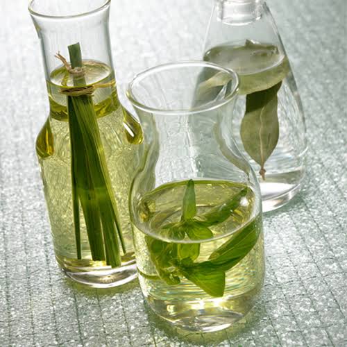 Natural De-mentholised Oil Manufacturers In China